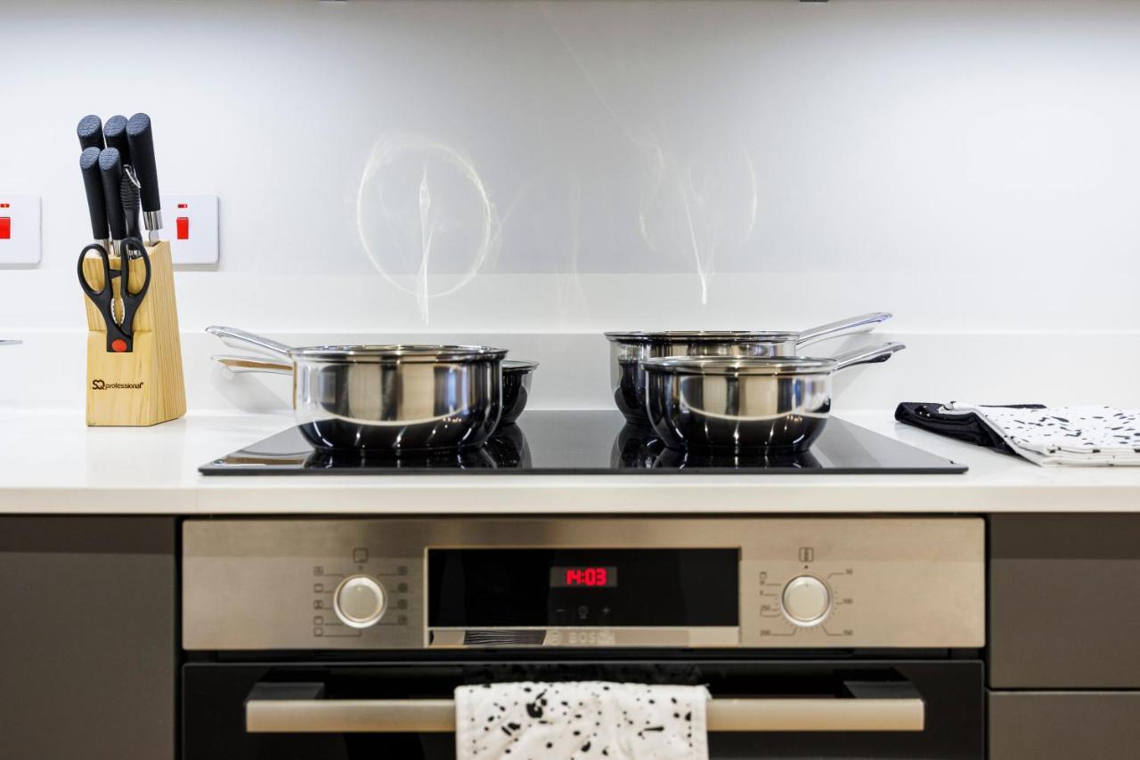 Luxury Spacious 2 Bed Apartment, London - Sk מראה חיצוני תמונה